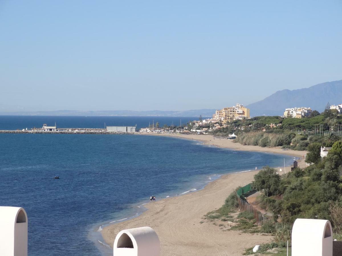 Beachfront Penthouse Apartment With Large Terrace And Breathtaking Sea Views Close To Marbella Spain Sitio de Calahonda 外观 照片