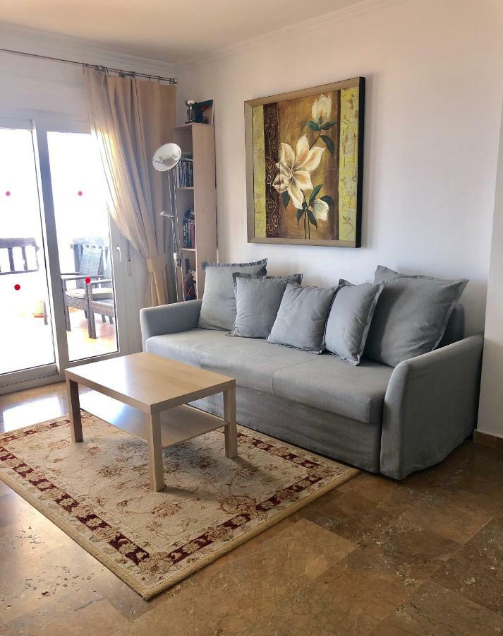 Beachfront Penthouse Apartment With Large Terrace And Breathtaking Sea Views Close To Marbella Spain Sitio de Calahonda 外观 照片