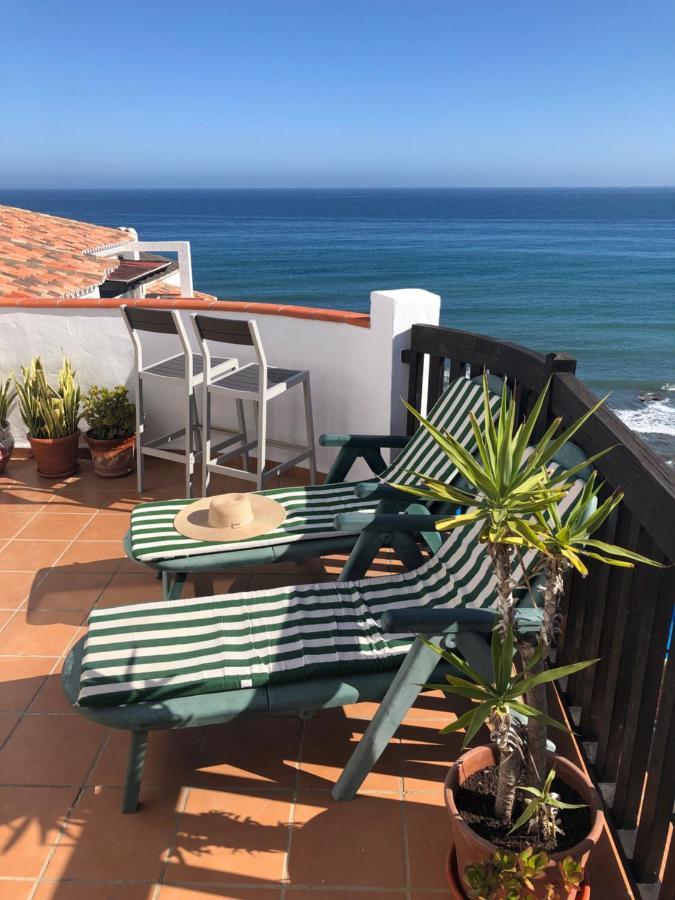 Beachfront Penthouse Apartment With Large Terrace And Breathtaking Sea Views Close To Marbella Spain Sitio de Calahonda 外观 照片